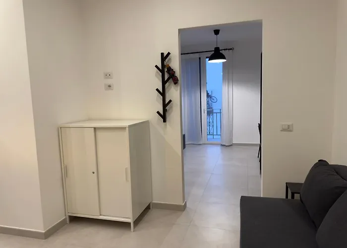 Dai Visconti * בארי